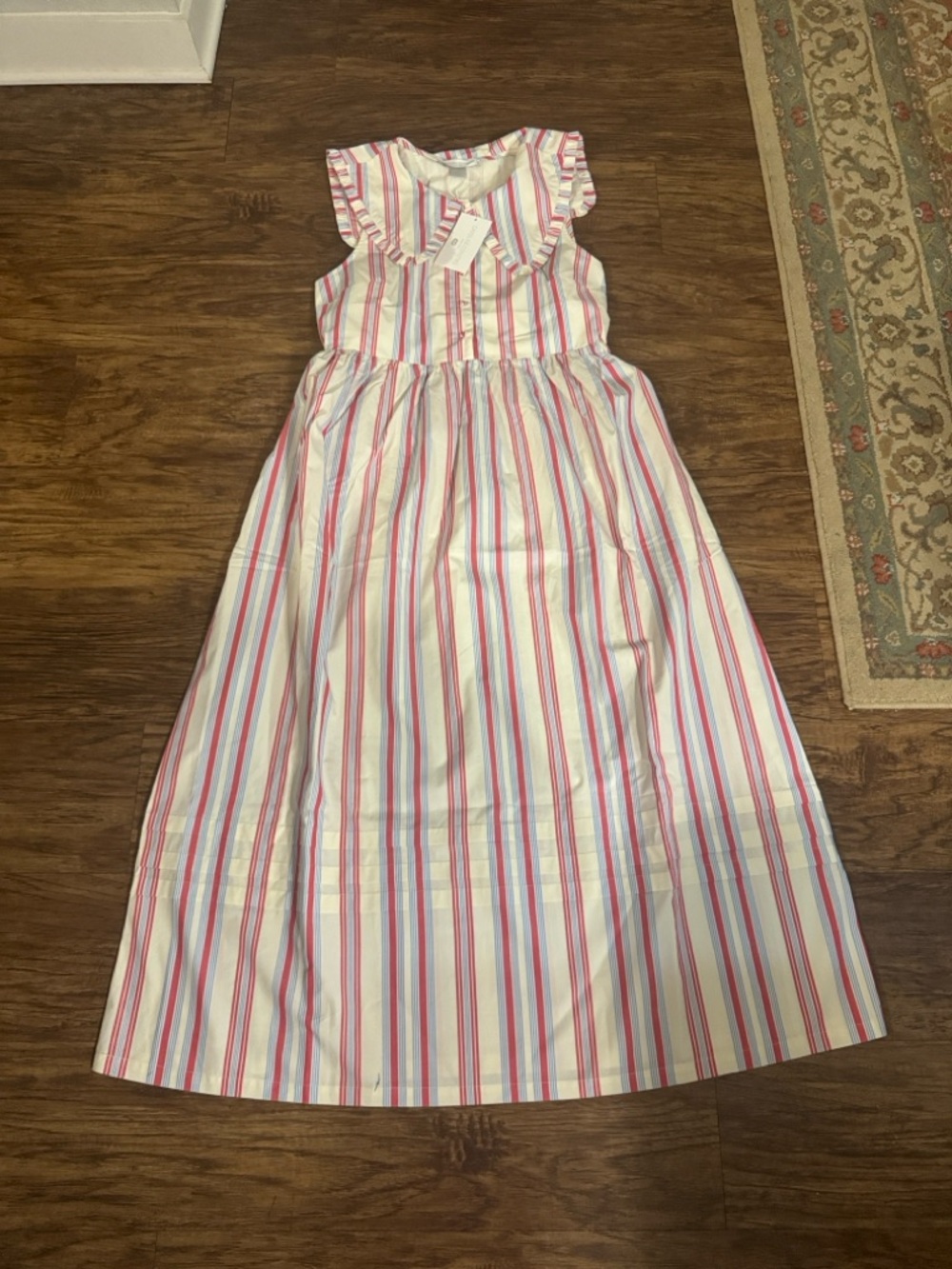 NWT Caroline constas dress size small